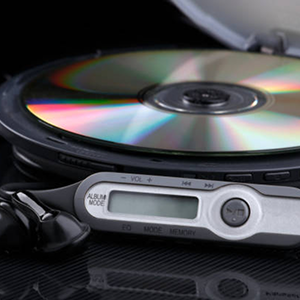 CD Players & Media Players